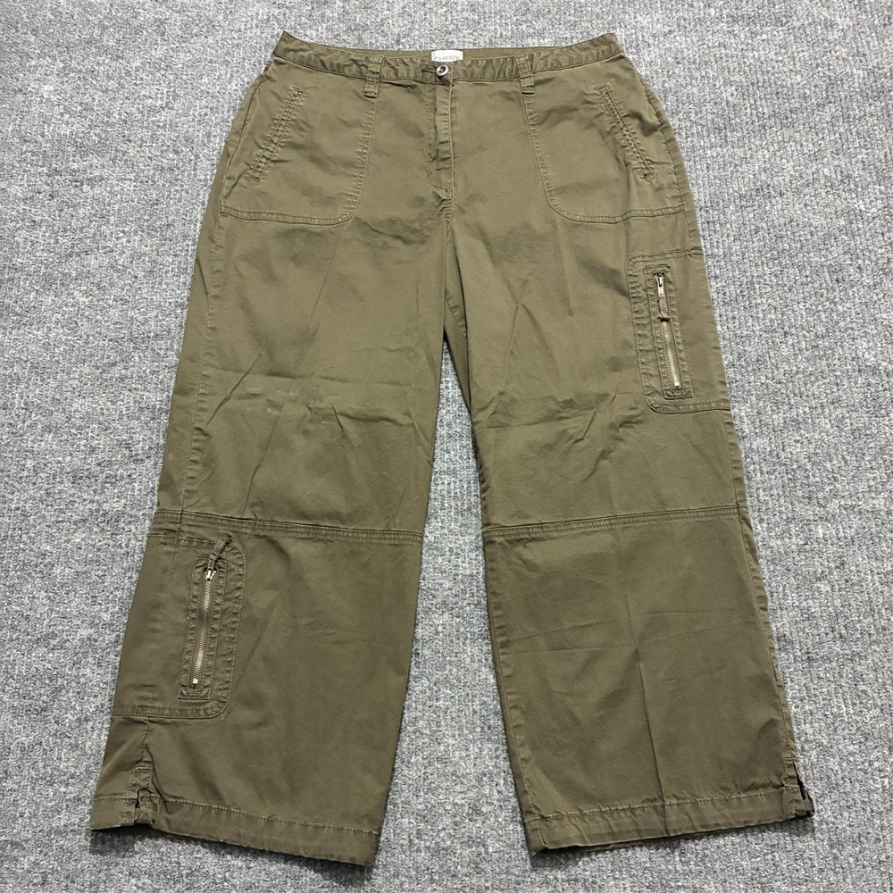 Chicos Womens Cargo Pants Size 2.5 Green Zip Pockets Crop Outdoor High Rise